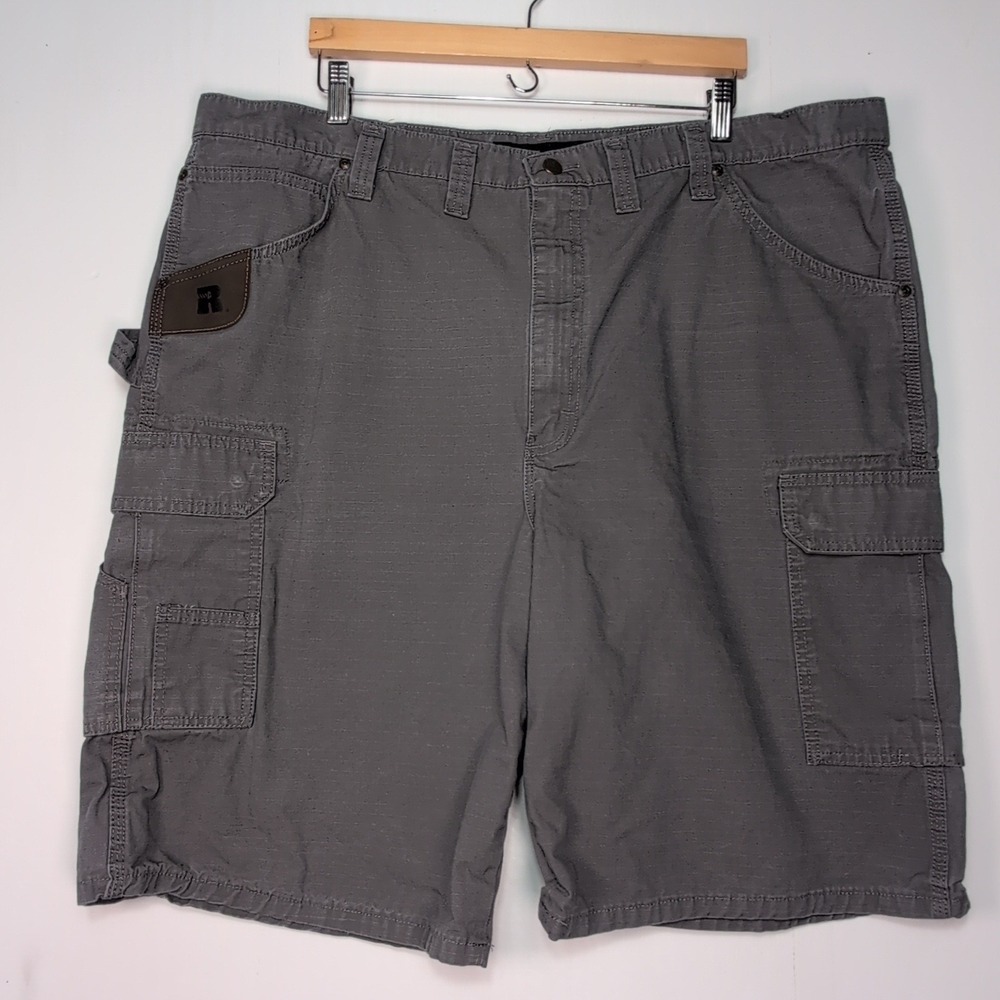 Wrangler Riggs Workwear Mens Grey Ripstop Cargo Shorts Size 44 103W360ST